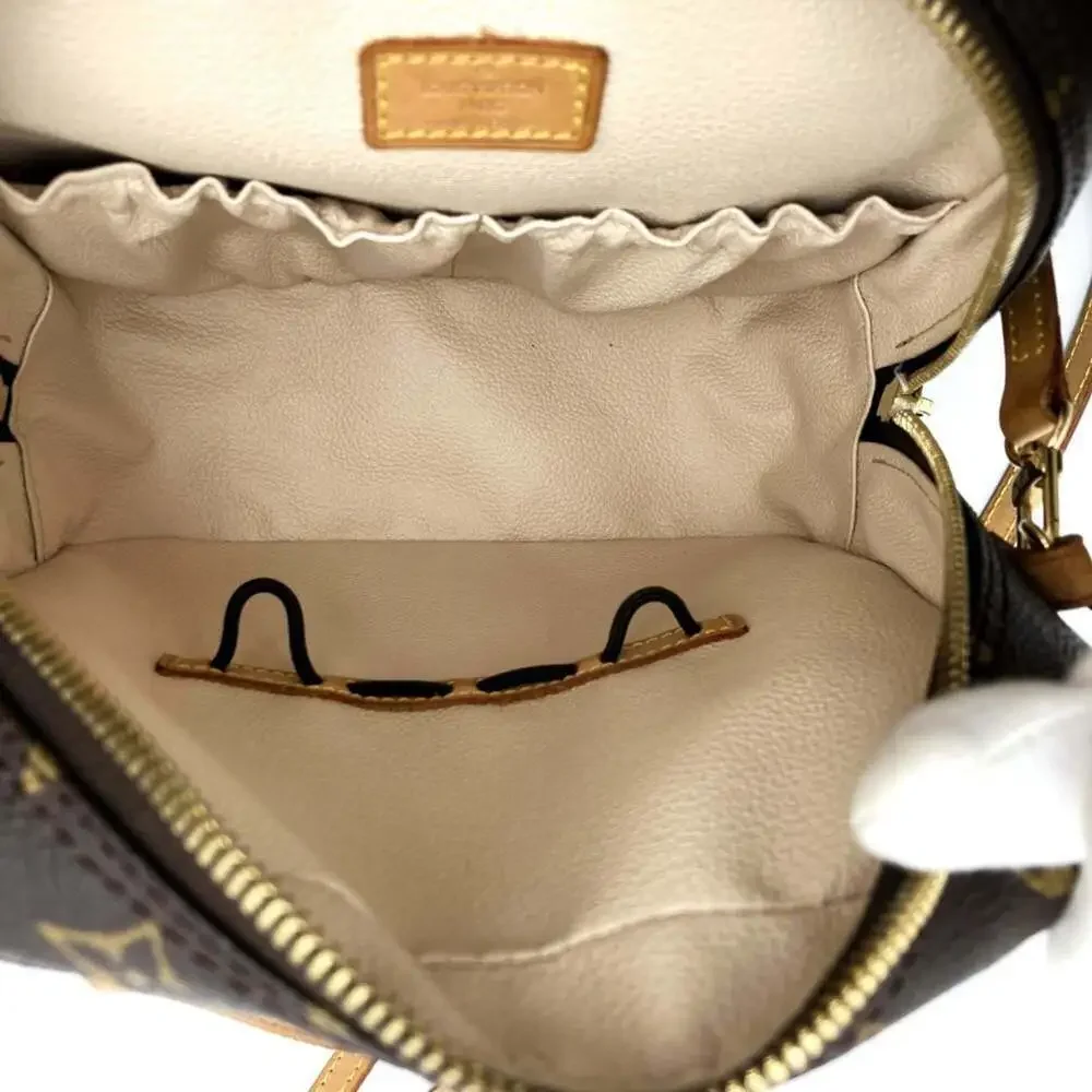 LOUIS VUITTON Authentic Brown Monogram Canvas Shoulder Bag